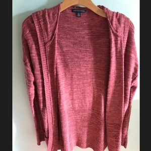 Medium Light Heather Burgundy Cardigan